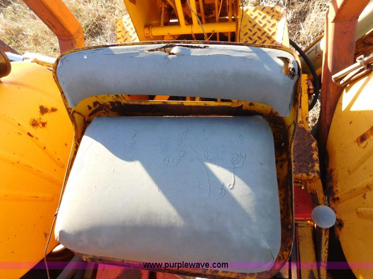 image for item J7409 Case 580 backhoe