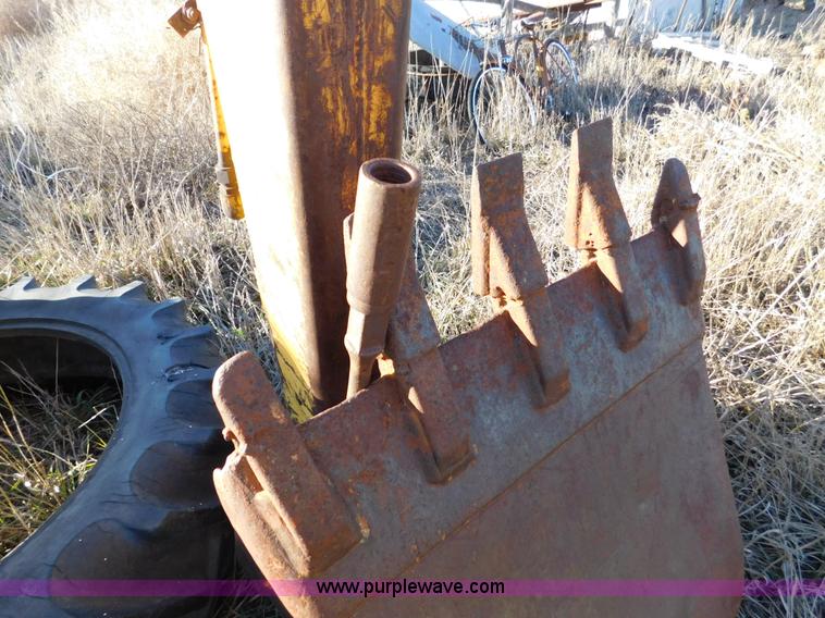 image for item J7409 Case 580 backhoe