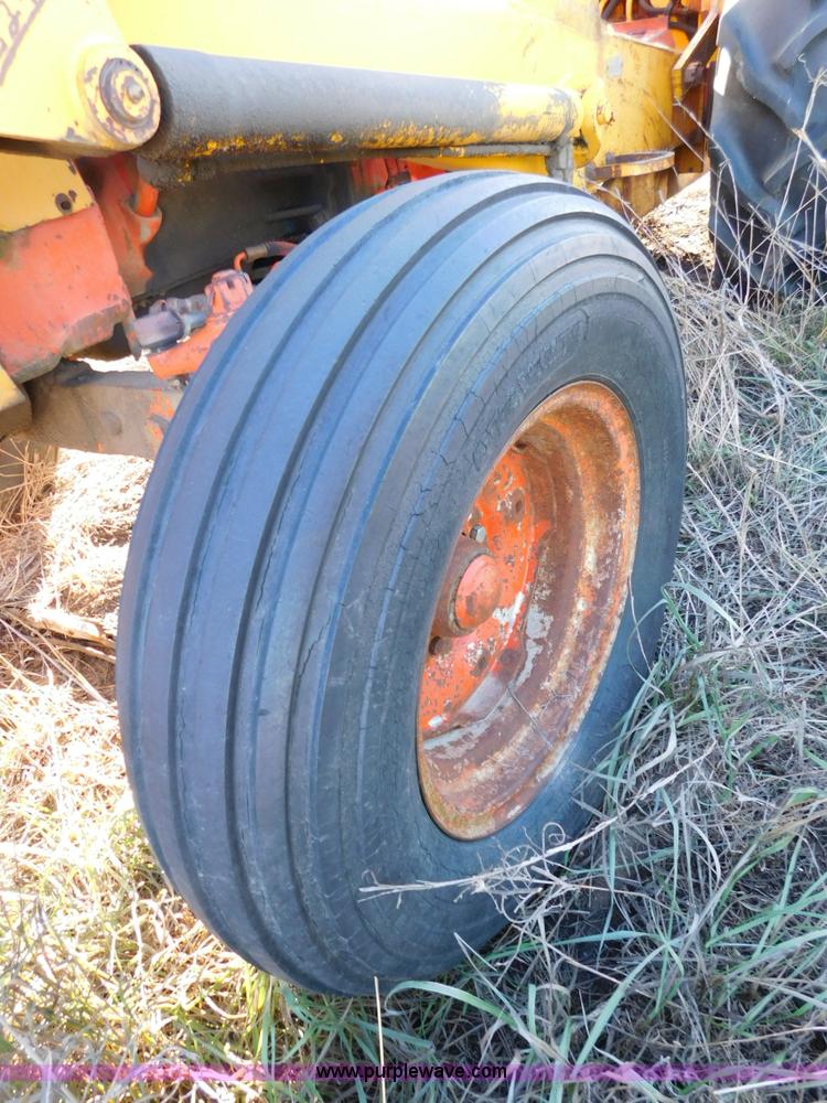 image for item J7409 Case 580 backhoe