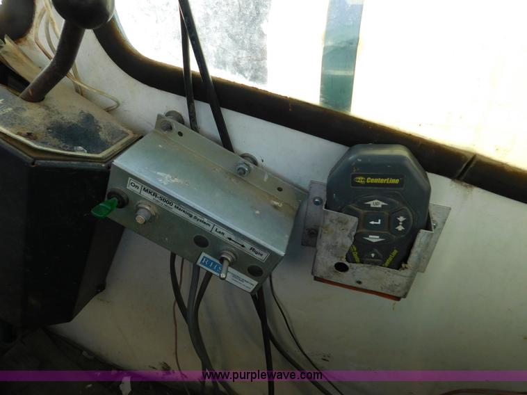 image for item J7410 SpraCoupe 220 self-propelled applicator