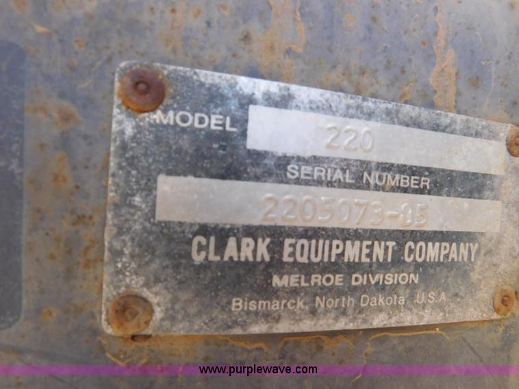 image for item J7410 SpraCoupe 220 self-propelled applicator