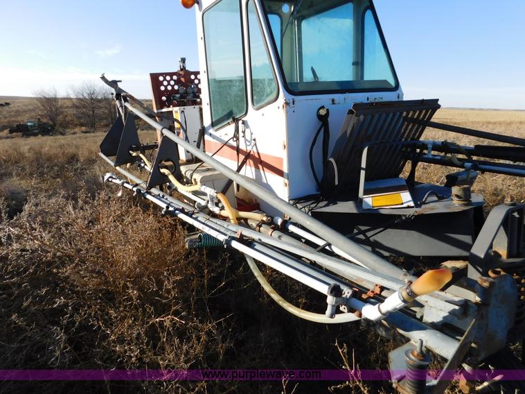 image for item J7410 SpraCoupe 220 self-propelled applicator