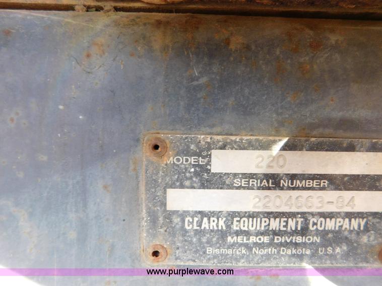 image for item J7410 SpraCoupe 220 self-propelled applicator