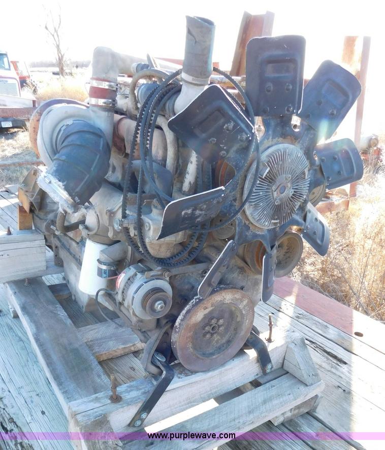 image for item J7412 1979 Cummins 855 big cam engine