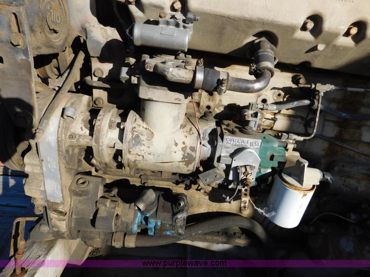 image for item J7412 1979 Cummins 855 big cam engine