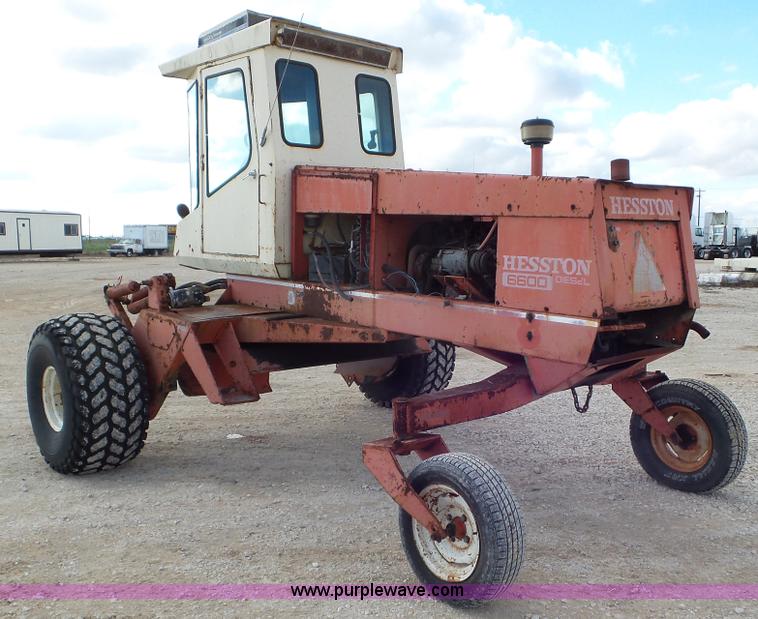 image for item J8373 Hesston 6600 self-propelled swather