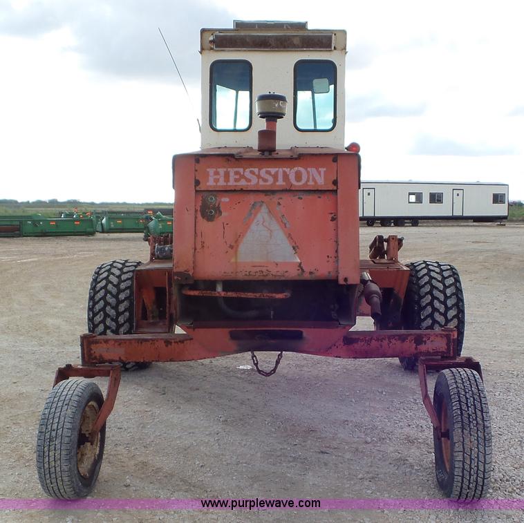 image for item J8373 Hesston 6600 self-propelled swather