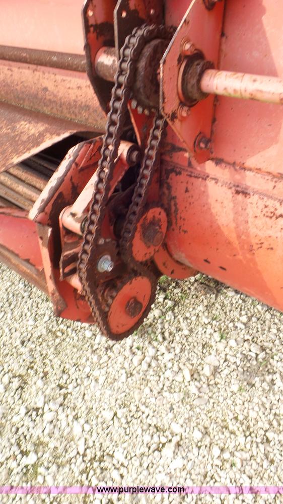 image for item J8373 Hesston 6600 self-propelled swather