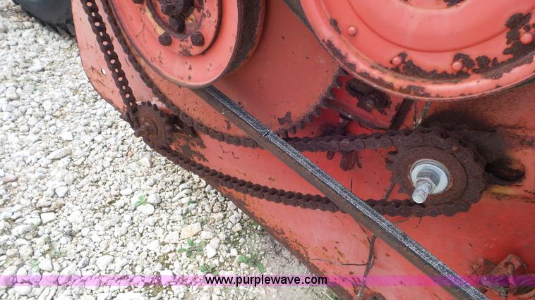 image for item J8373 Hesston 6600 self-propelled swather