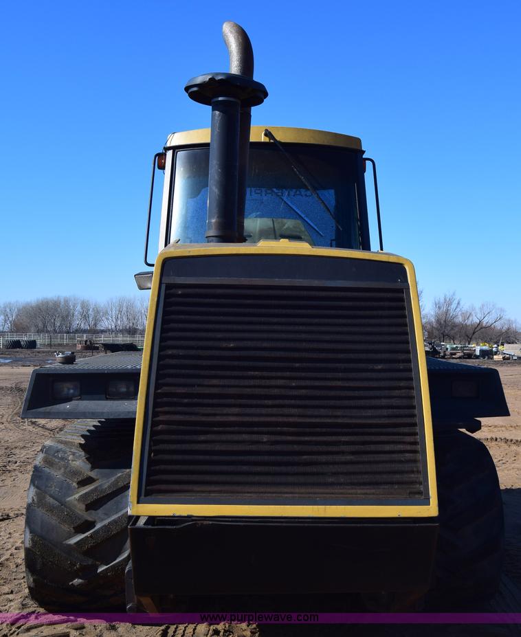 image for item K4457 1987 Caterpillar Challenger 65 tractor