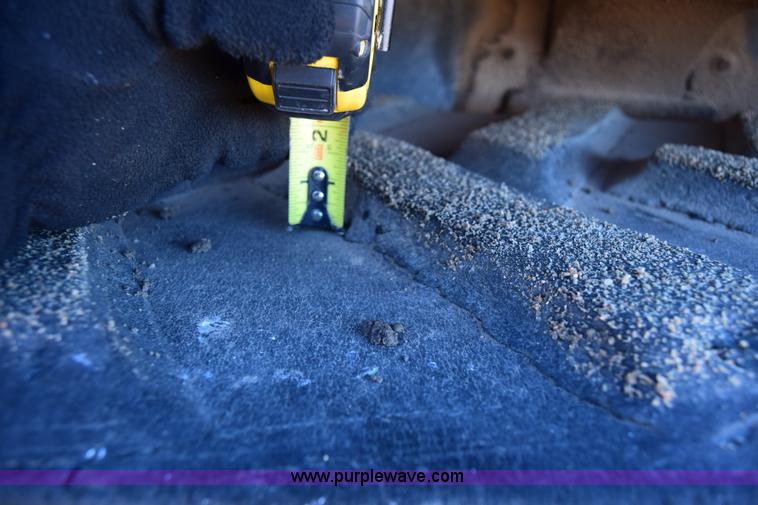 image for item K4457 1987 Caterpillar Challenger 65 tractor