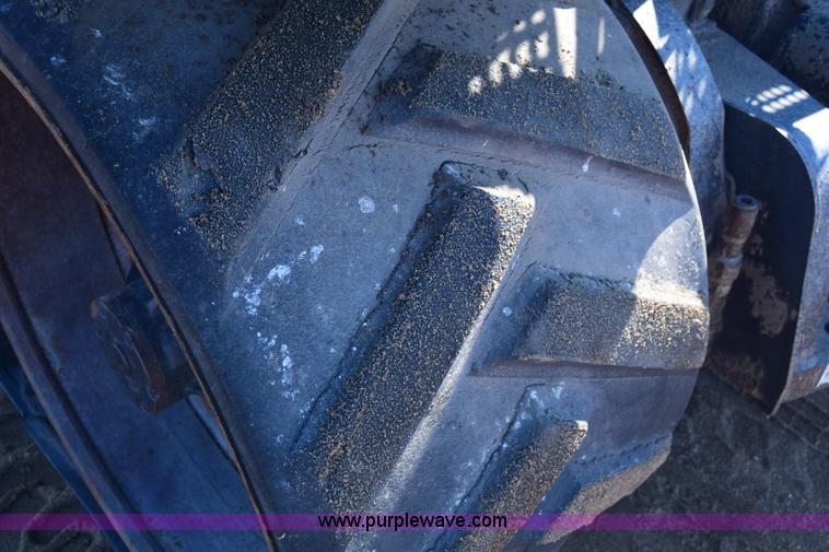 image for item K4457 1987 Caterpillar Challenger 65 tractor