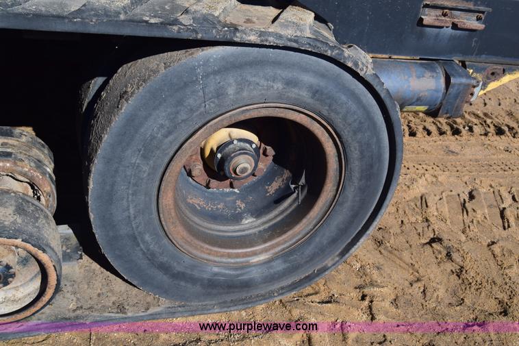 image for item K4457 1987 Caterpillar Challenger 65 tractor