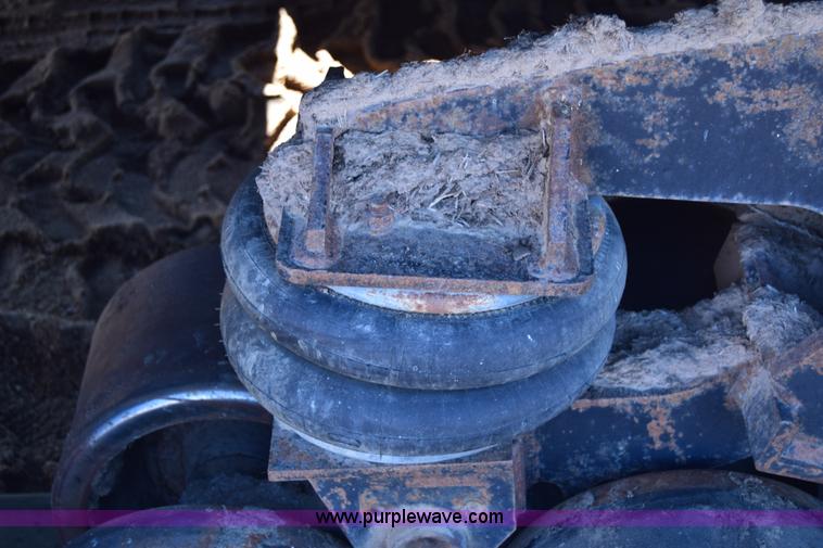 image for item K4457 1987 Caterpillar Challenger 65 tractor