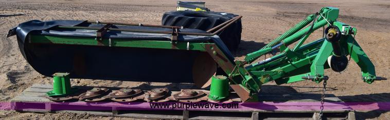 image for item K4463 John Deere 265 rotary mower