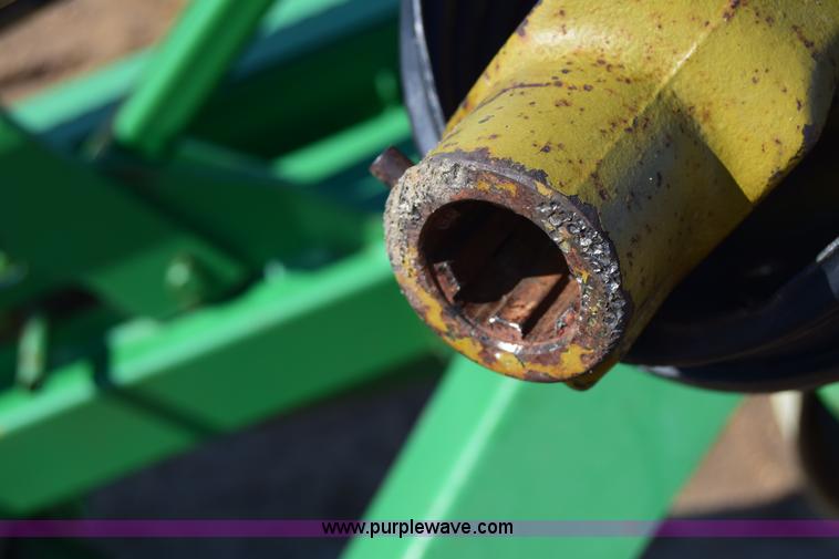 image for item K4463 John Deere 265 rotary mower