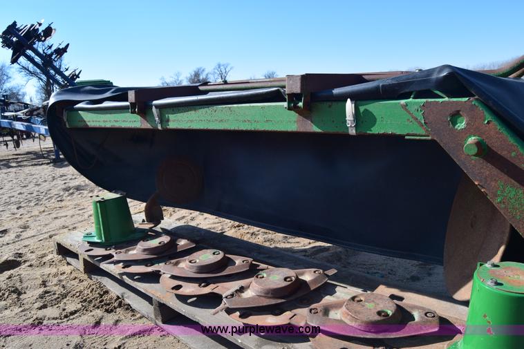 image for item K4463 John Deere 265 rotary mower