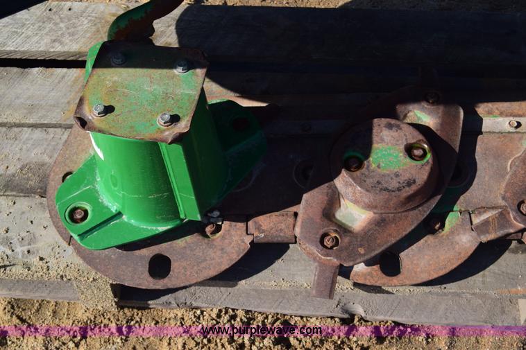image for item K4463 John Deere 265 rotary mower