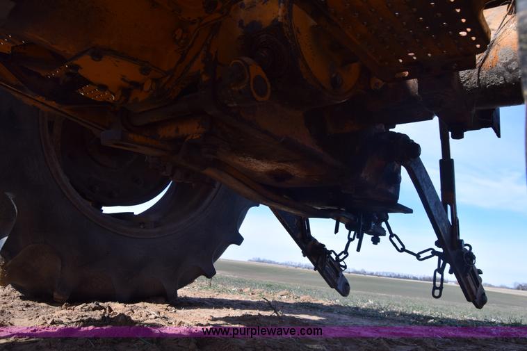 image for item L1012 Minneapolis Moline 445 tractor