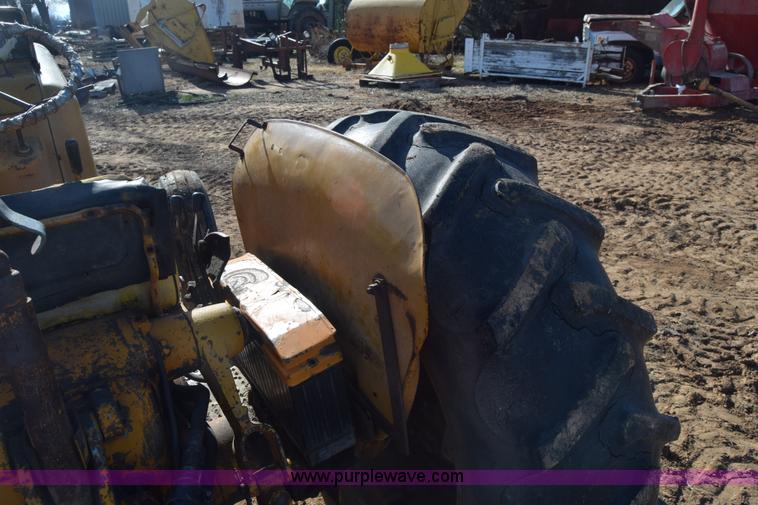 image for item L1012 Minneapolis Moline 445 tractor