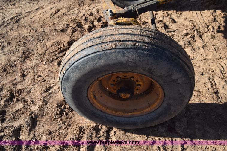 image for item L1012 Minneapolis Moline 445 tractor