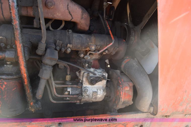 image for item L1013 Allis Chalmers 190 tractor