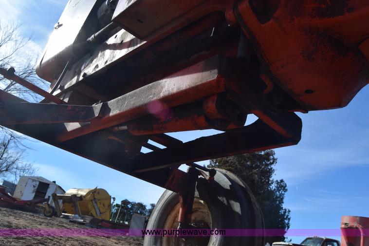 image for item L1013 Allis Chalmers 190 tractor