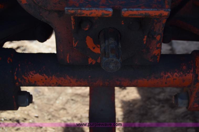 image for item L1013 Allis Chalmers 190 tractor