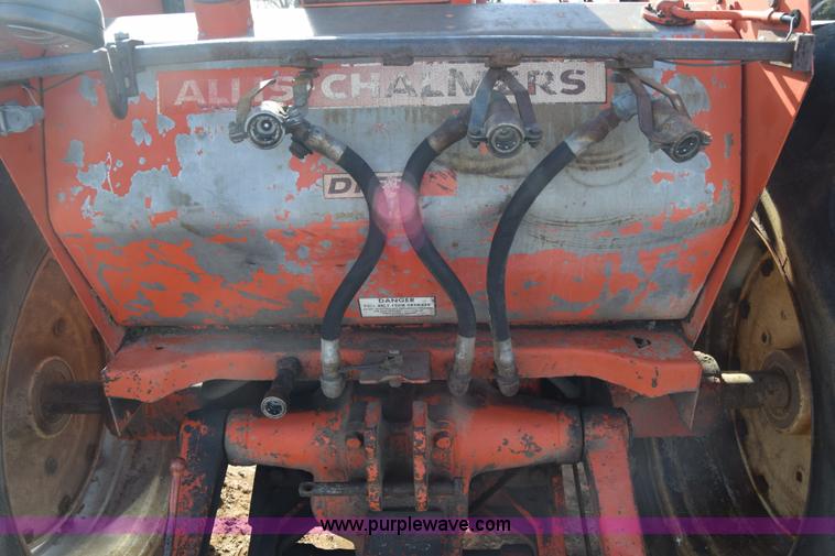 image for item L1013 Allis Chalmers 190 tractor