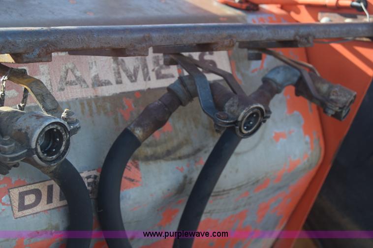 image for item L1013 Allis Chalmers 190 tractor