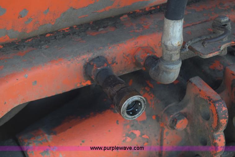 image for item L1013 Allis Chalmers 190 tractor