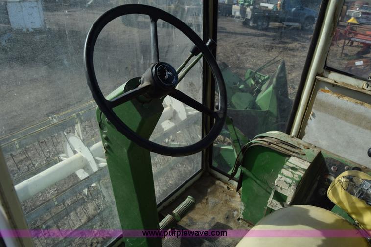 image for item L1018 John Deere 55 combine