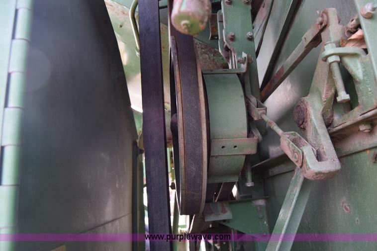 image for item L1018 John Deere 55 combine