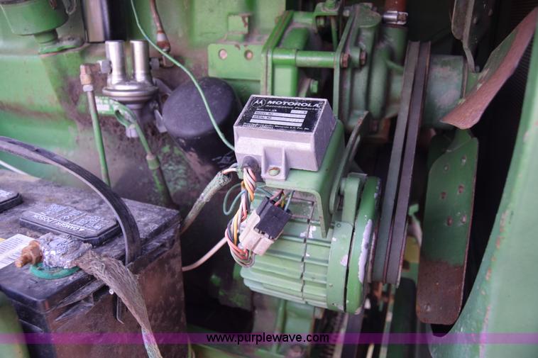 image for item L1018 John Deere 55 combine