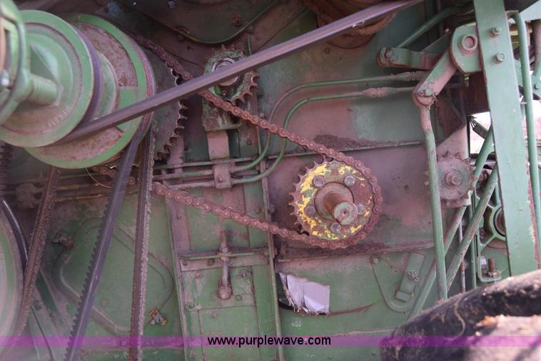 image for item L1018 John Deere 55 combine