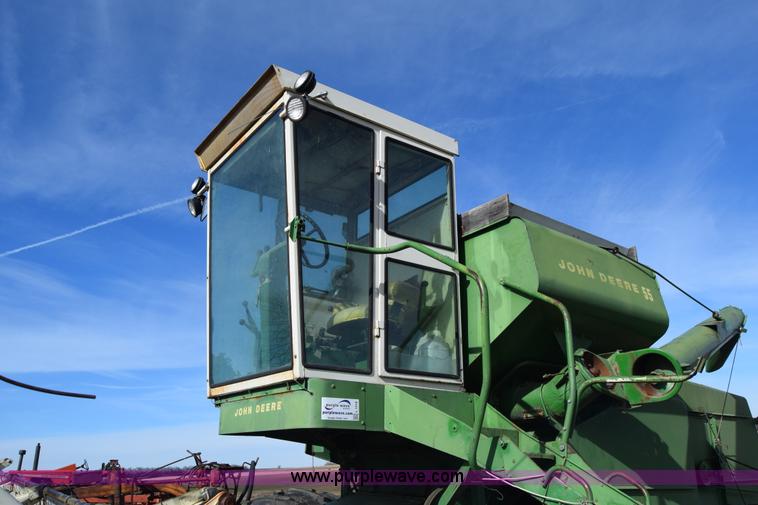image for item L1018 John Deere 55 combine
