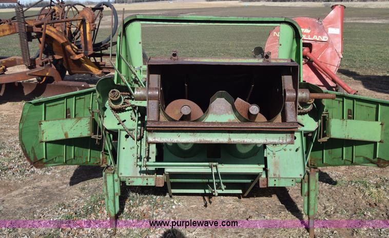 image for item L1018 John Deere 55 combine