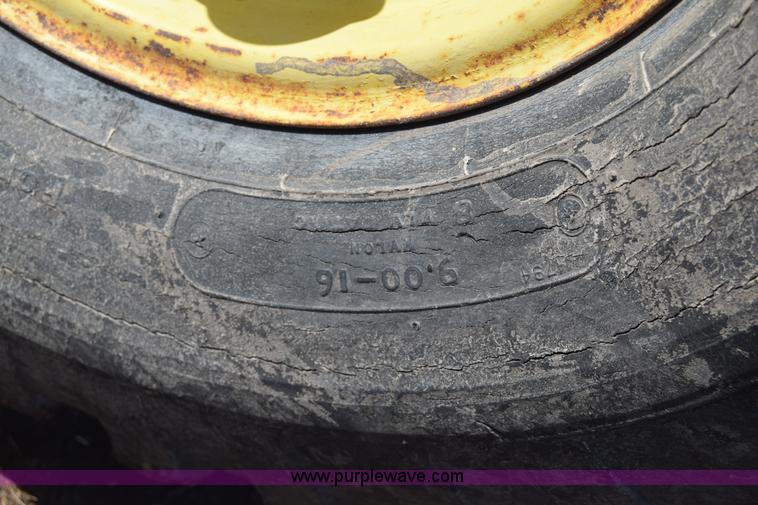 image for item L1018 John Deere 55 combine