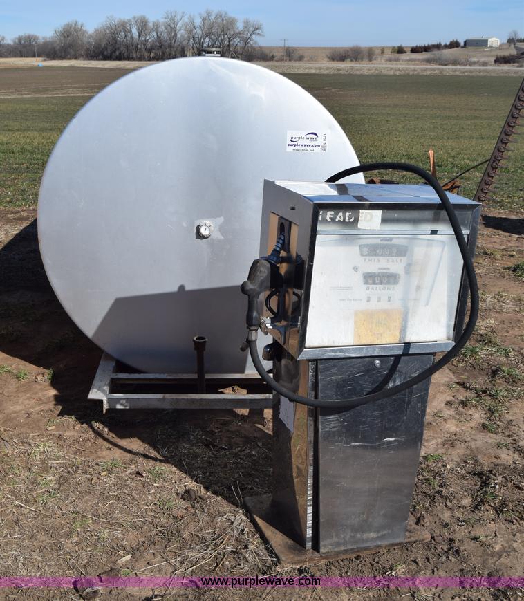 image for item L1021 Tank