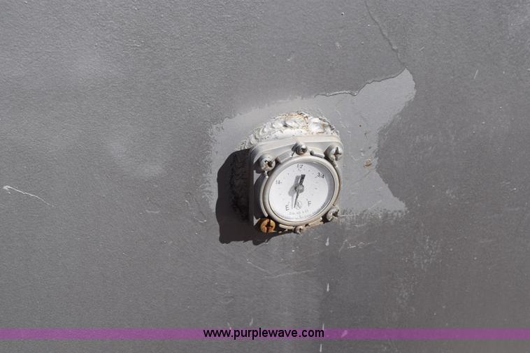 image for item L1021 Tank