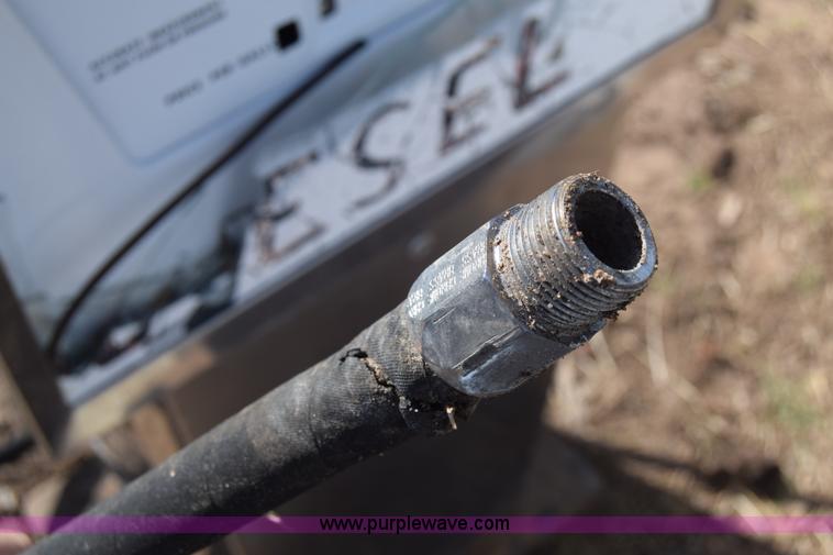 image for item L1021 Tank