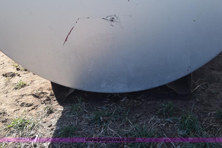 image for item L1021 Tank