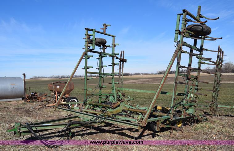 image for item L1024 John Deere 1000 field cultivator