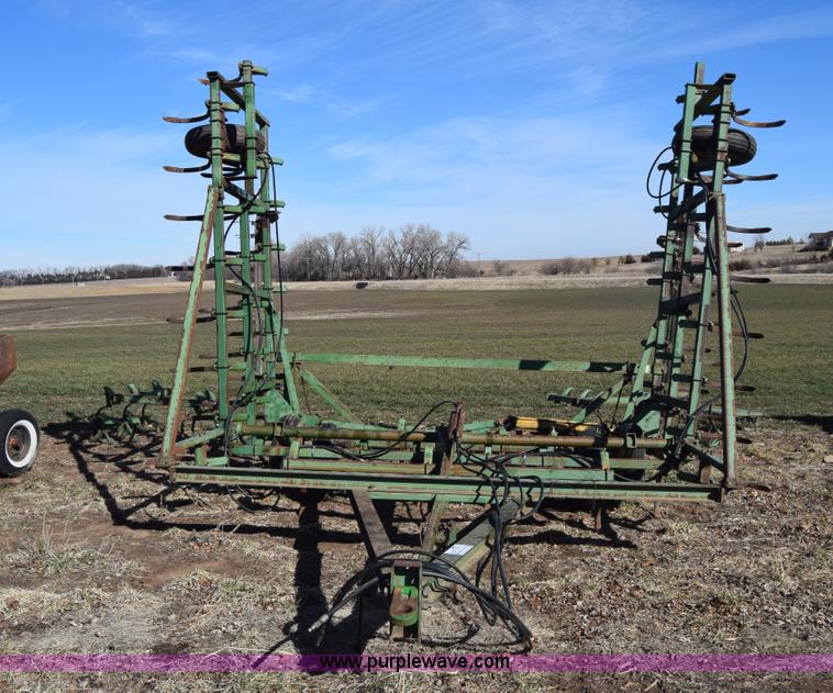 image for item L1024 John Deere 1000 field cultivator