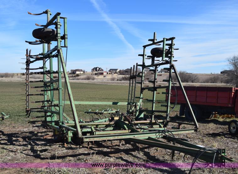 image for item L1024 John Deere 1000 field cultivator