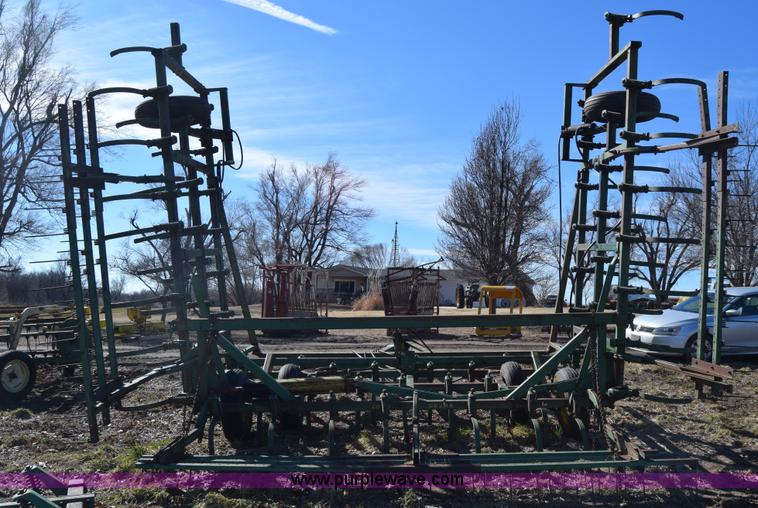 image for item L1024 John Deere 1000 field cultivator