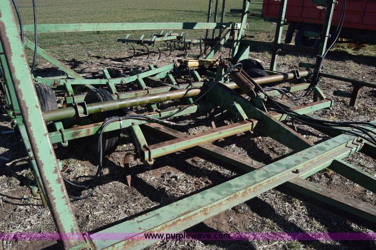 image for item L1024 John Deere 1000 field cultivator