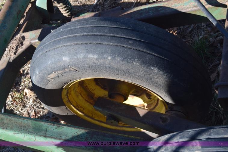 image for item L1024 John Deere 1000 field cultivator