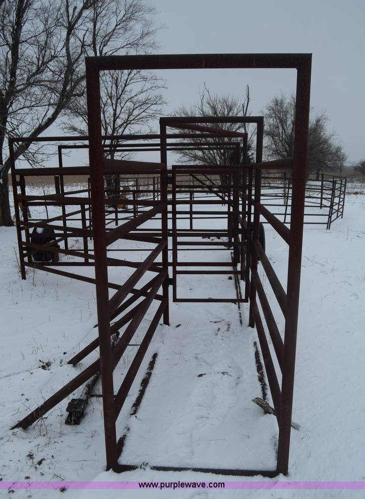 image for item L1084 Livestock catch pen