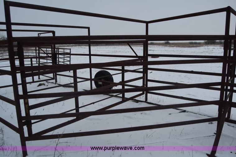 image for item L1084 Livestock catch pen